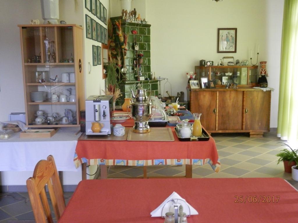 Akacjowa Bed & Breakfast Ostrow Mazowiecka Bagian luar foto